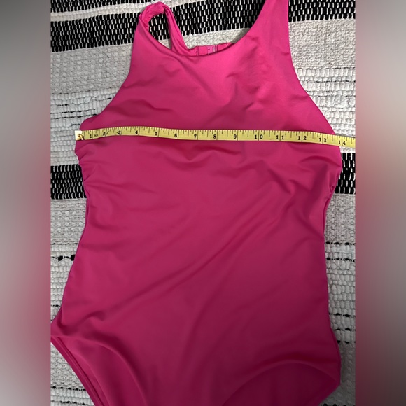 Athleta hot pink bodysuit - Picture 4 of 5